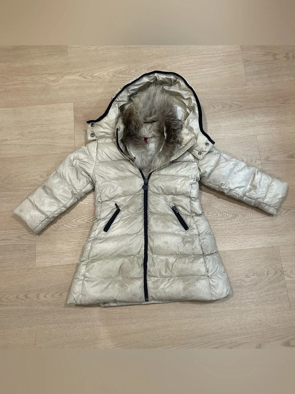 Moncler Kids Cream Quilted Hooded Puffer Coat with Black Trim
